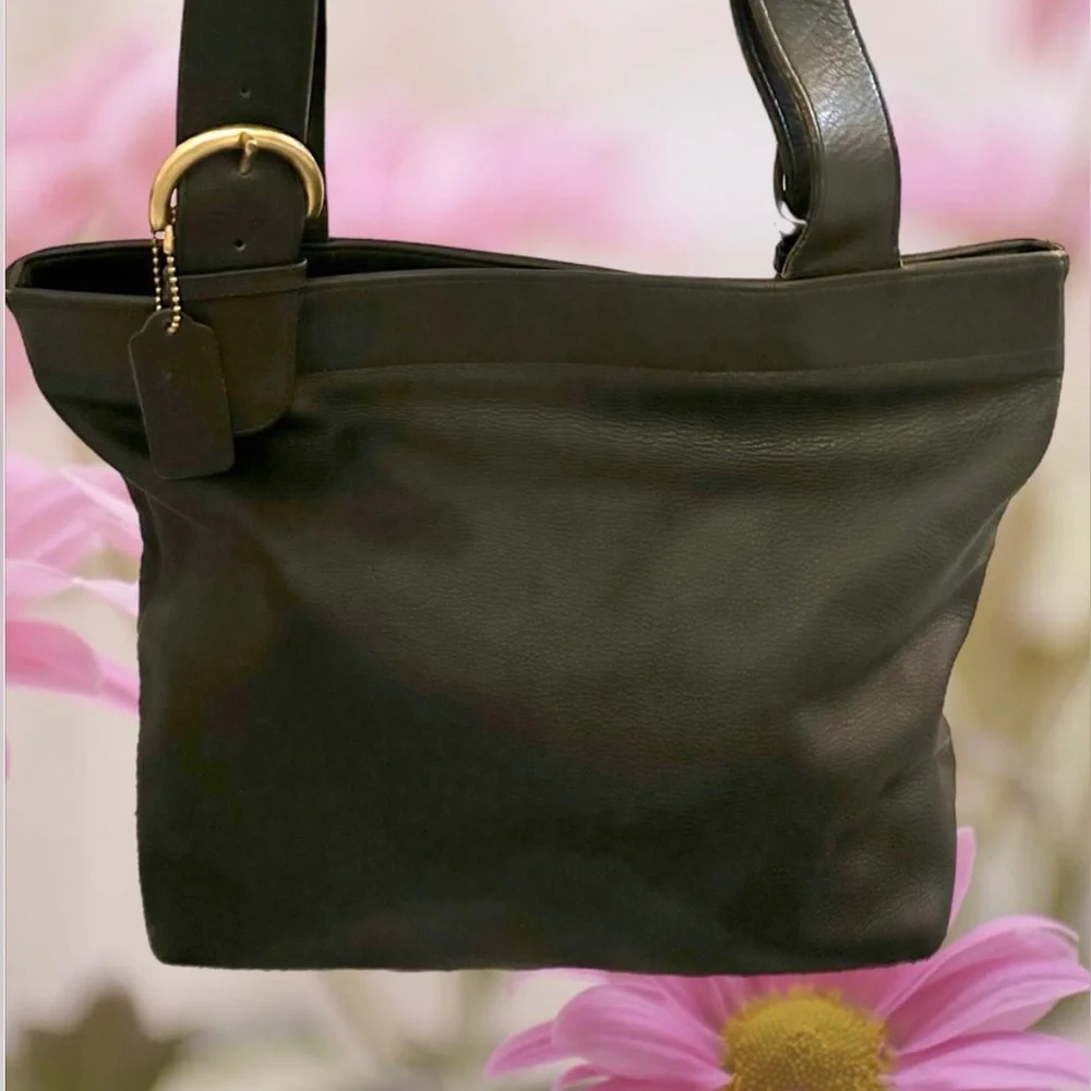 COACH Vintage Black Leather Soho Lafayette- No. 4140- EUC